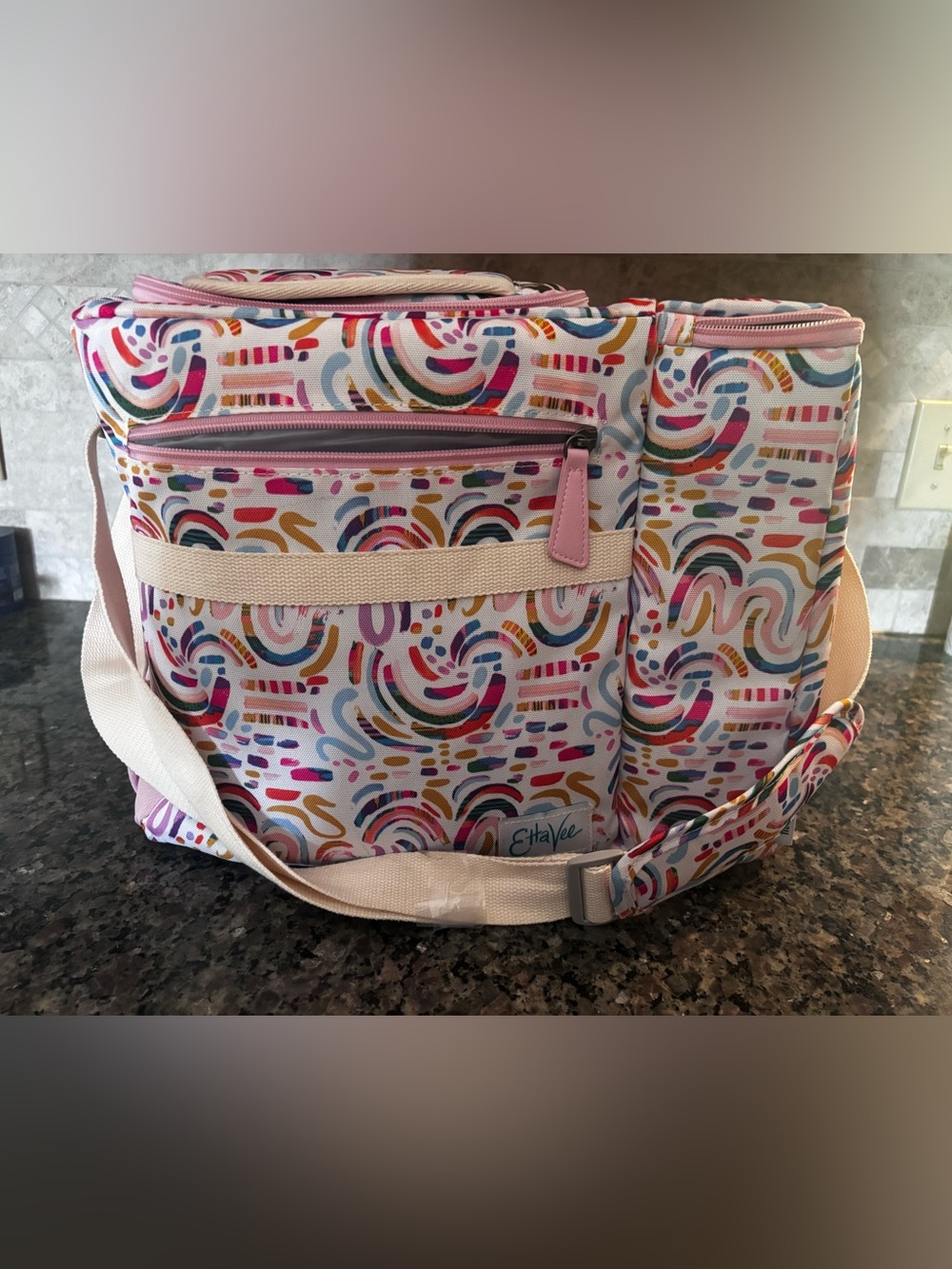 Fit and Fresh Picnic insulated cooler tote with dual compartments